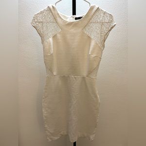 ZARA Trafaluc White Dress with Lace Medium